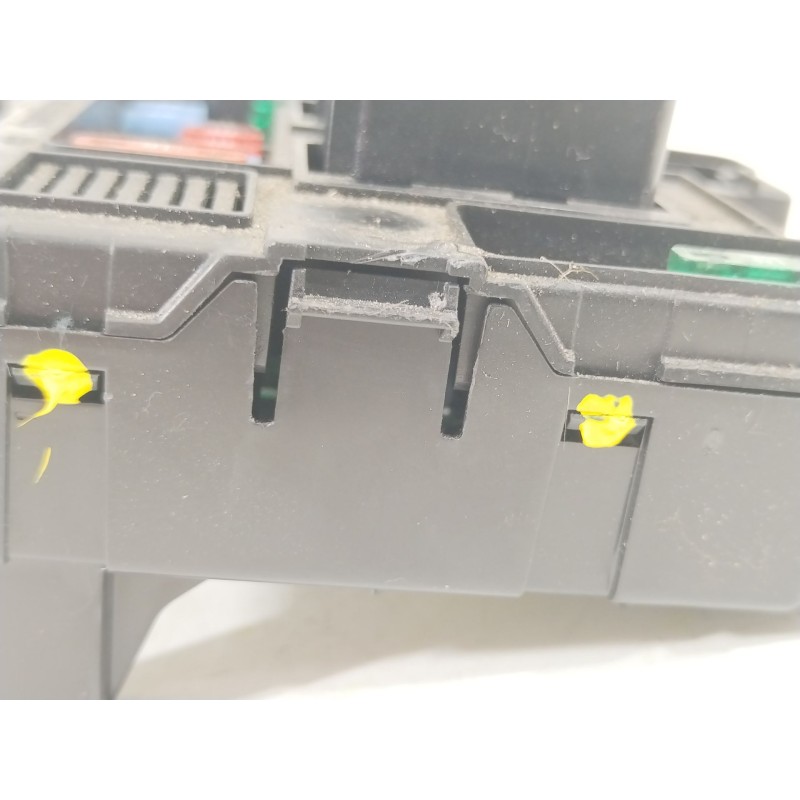 Recambio de caja reles / fusibles para citroën c2 (jm_) 1.4 hdi referencia OEM IAM 9650618380 T118470004L BSMB4