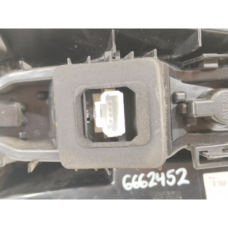 Recambio de piloto trasero derecho para renault scénic iii (jz0/1_) 1.2 tce referencia OEM IAM 265503764R 265500013R 