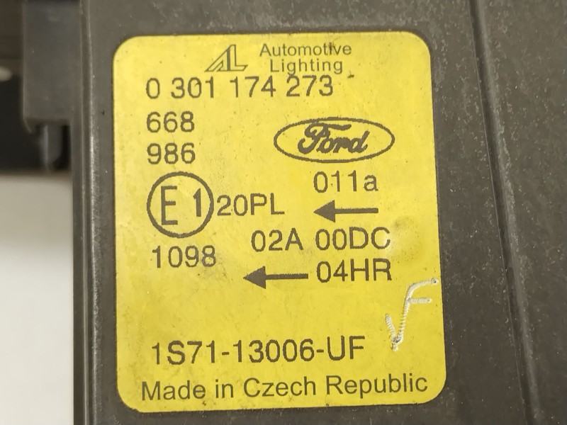 Recambio de faro izquierdo para ford mondeo iii (b5y) 2.0 tdci referencia OEM IAM 1S7113006UF 0301174273 1307329064