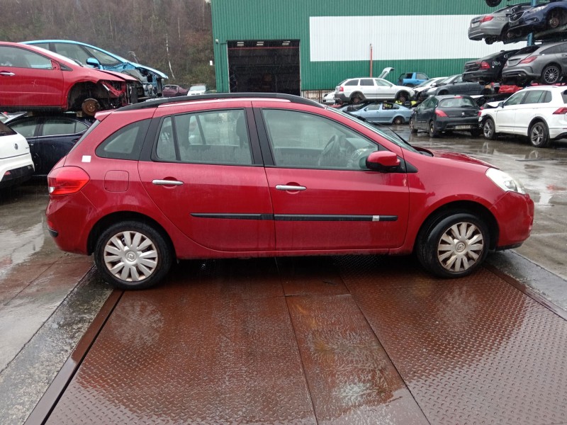 renault clio iii grandtour (kr0/1_) del año 2010