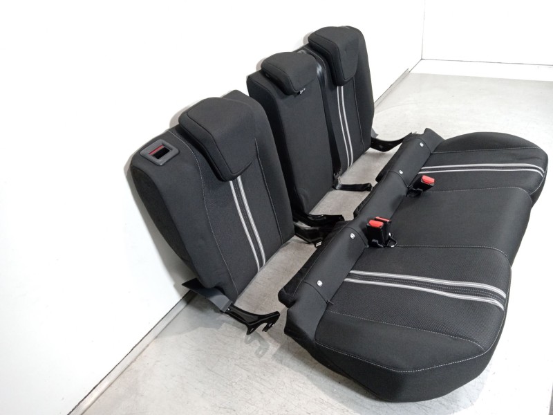 Recambio de asientos traseros para opel corsa f (p2jo) 1.2 (68) referencia OEM IAM 9830578180  