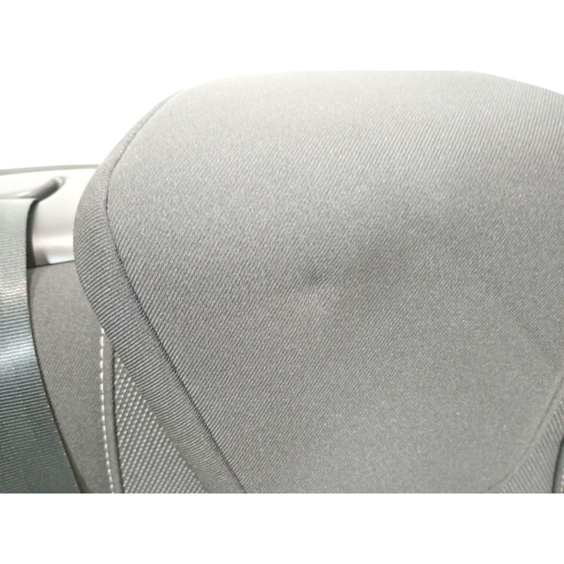 Recambio de asientos traseros para opel corsa f (p2jo) 1.2 (68) referencia OEM IAM 9830578180  