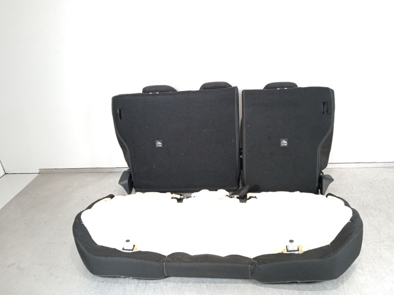 Recambio de asientos traseros para opel corsa f (p2jo) 1.2 (68) referencia OEM IAM 9830578180  
