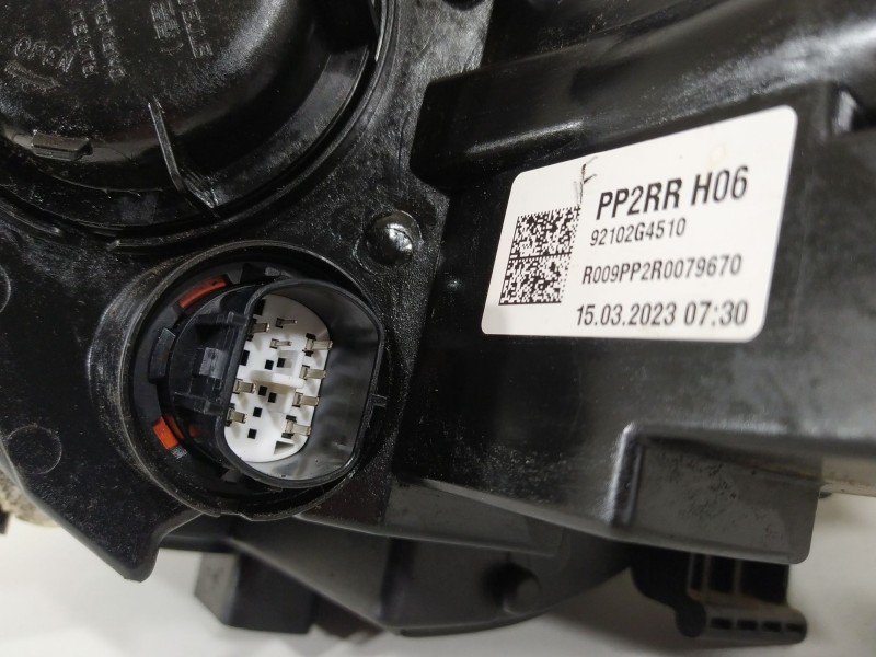 Recambio de faro derecho para hyundai i30 (pde, pd, pden) 1.5 referencia OEM IAM 92102G4510 G492113020 G492163040