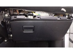 Recambio de guantera para toyota yaris (_p21_, _pa1_, _ph1_) 1.5 hybrid (mxph11) referencia OEM IAM 55433K0060 55550K0030 55550K