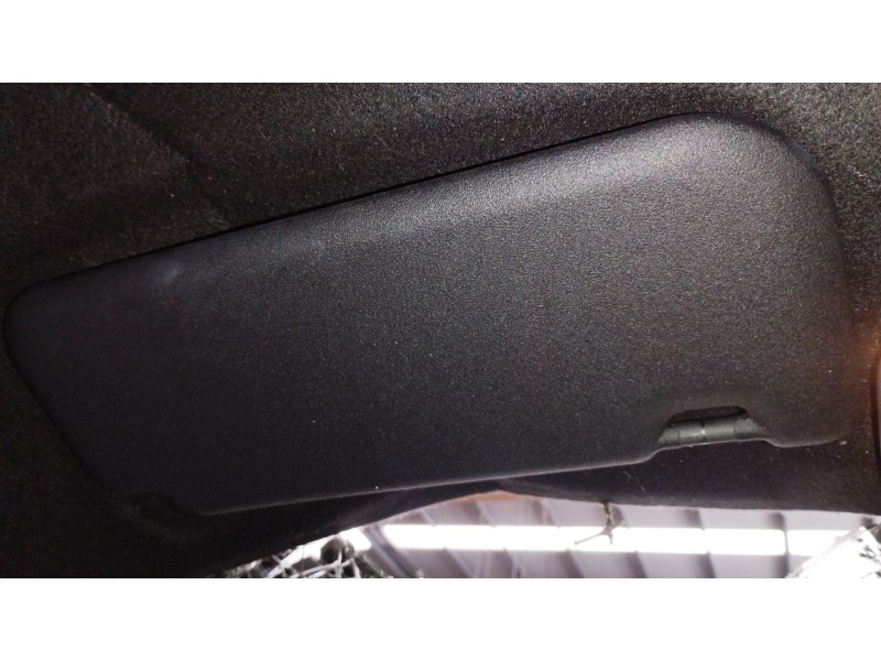 Recambio de parasol izquierdo para toyota yaris (_p21_, _pa1_, _ph1_) 1.5 hybrid (mxph11) referencia OEM IAM 74320K0090B0  