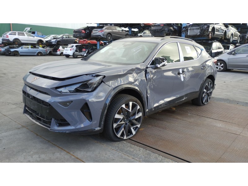 cupra leon (kl1) del año 2025