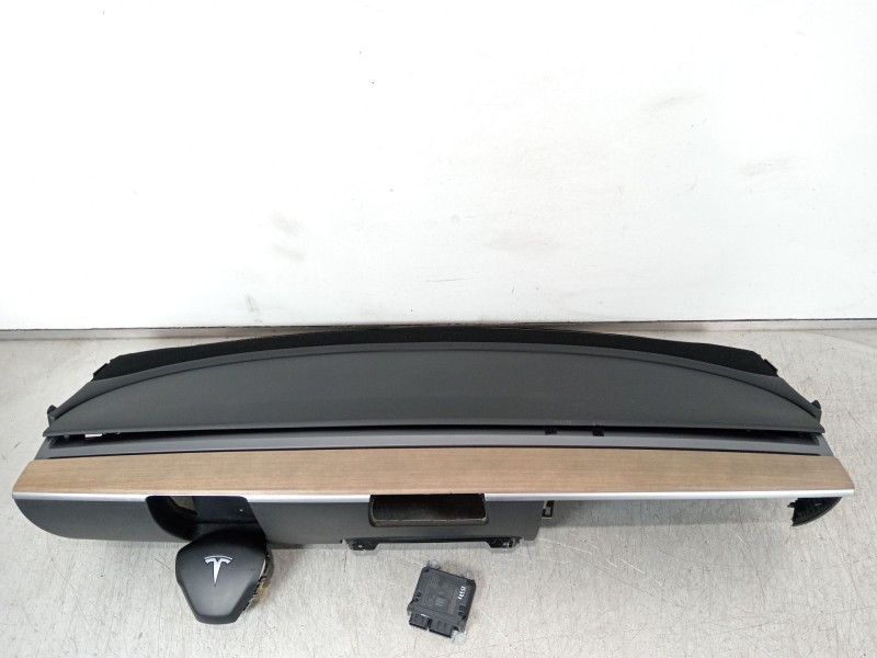 Recambio de kit airbag para tesla model 3 ev referencia OEM IAM 108340180J 1508347CNC 151287600B