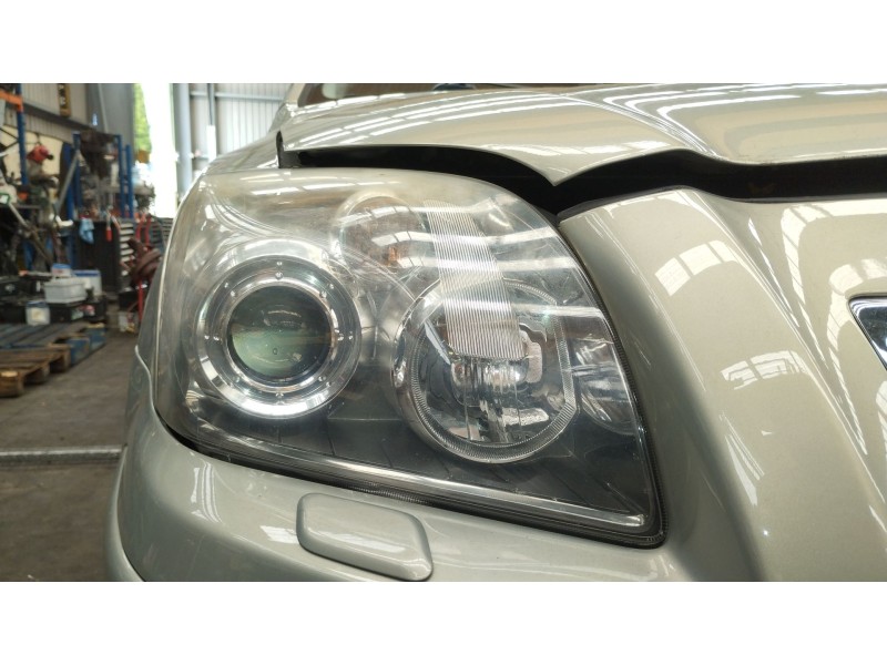 Recambio de faro derecho para toyota avensis (_t25_) 2.0 d-4d (adt250_) referencia OEM IAM   
