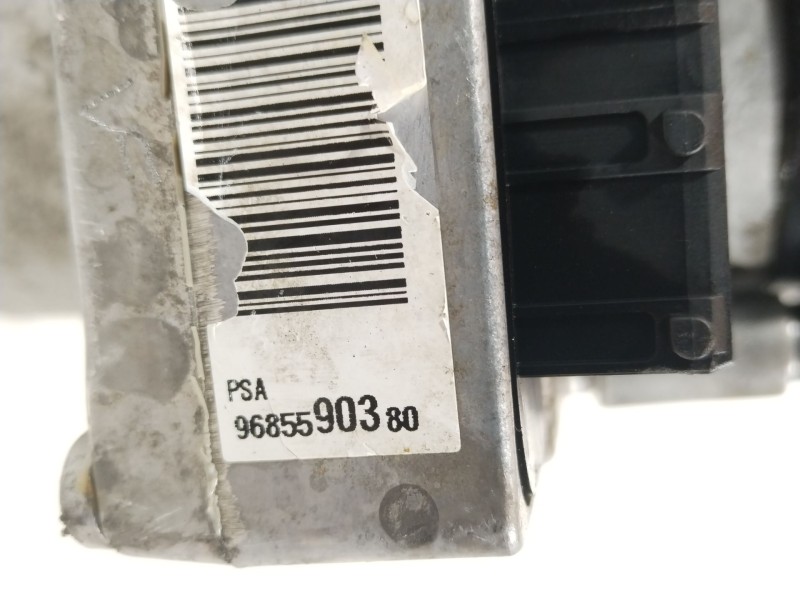 Recambio de bomba direccion para citroën c4 i (lc_) 1.6 hdi referencia OEM IAM 9685590380  