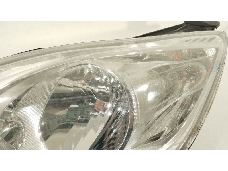 Recambio de faro izquierdo para ford grand c-max van 2.0 tdci referencia OEM IAM AM5113W030AF 89502246 