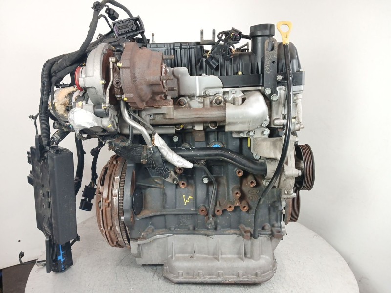 Recambio de motor completo para kia carnival 2.2 crdi vgt emotion referencia OEM IAM D4HB  