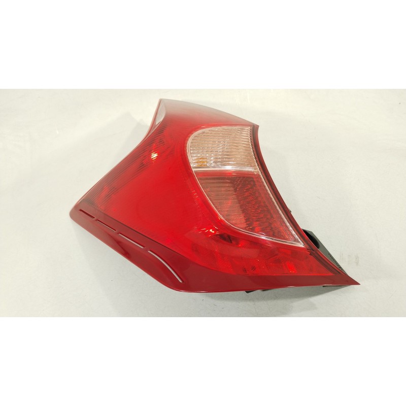 Recambio de piloto trasero izquierdo para nissan note (e12) 1.2 dig-s referencia OEM IAM 266553VV0A L90040287 265553VV0A