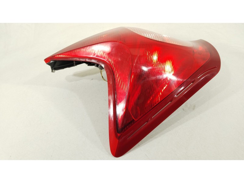 Recambio de piloto trasero izquierdo para nissan note (e12) 1.2 dig-s referencia OEM IAM 266553VV0A L90040287 265553VV0A