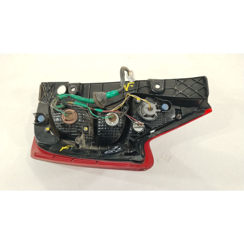 Recambio de piloto trasero izquierdo para nissan note (e12) 1.2 dig-s referencia OEM IAM 266553VV0A L90040287 265553VV0A