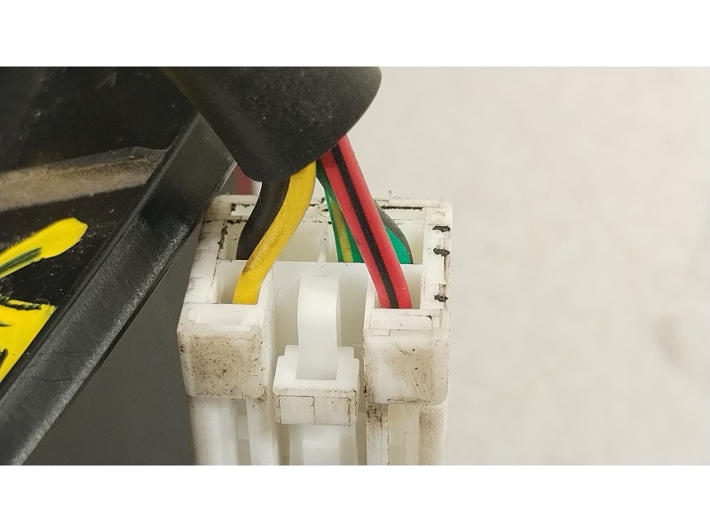 Recambio de piloto trasero izquierdo para nissan note (e12) 1.2 dig-s referencia OEM IAM 266553VV0A L90040287 265553VV0A