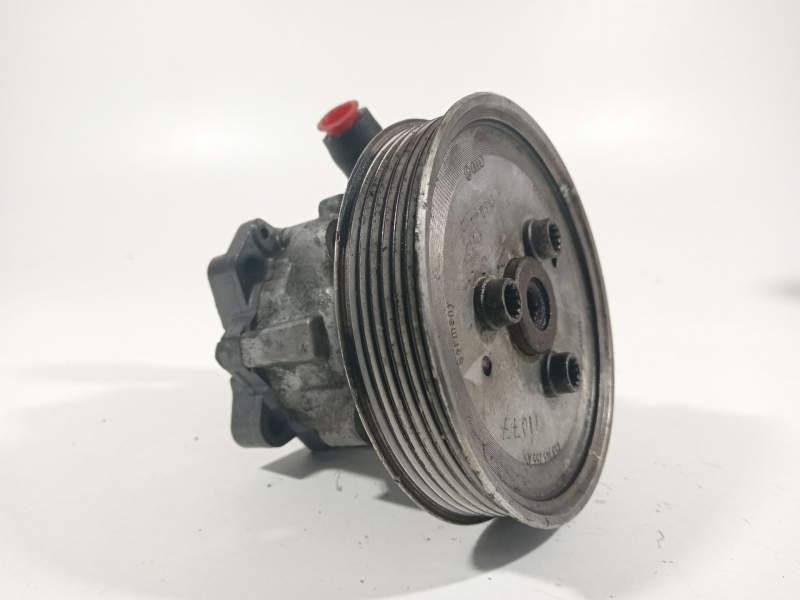 BOMBA DIRECCION 4F0145155A 