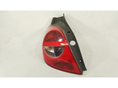 Recambio de piloto trasero izquierdo para renault clio iii (br0/1, cr0/1) 1.5 dci (c/br0g, c/br1g) referencia OEM IAM 8200886946