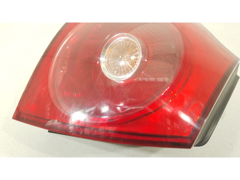 Recambio de piloto trasero izquierdo para volkswagen golf v (1k1) 1.4 tsi referencia OEM IAM 1K6945095Q 89031704 