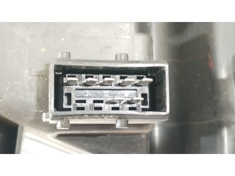 Recambio de faro izquierdo para peugeot 207/207+ (wa_, wc_) 1.4 16v referencia OEM IAM 620895  