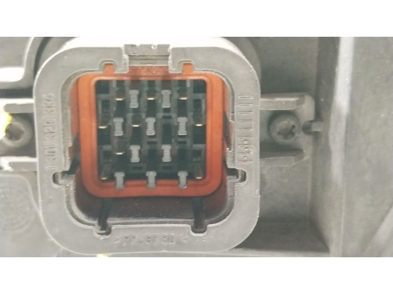 Recambio de faro derecho para ford mondeo iii (b5y) 2.0 tdci referencia OEM IAM 1S7113005UC 0301174274 1307329064