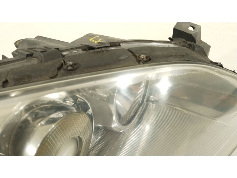 Recambio de faro derecho para ford mondeo iii (b5y) 2.0 tdci referencia OEM IAM 1S7113005UC 0301174274 1307329064