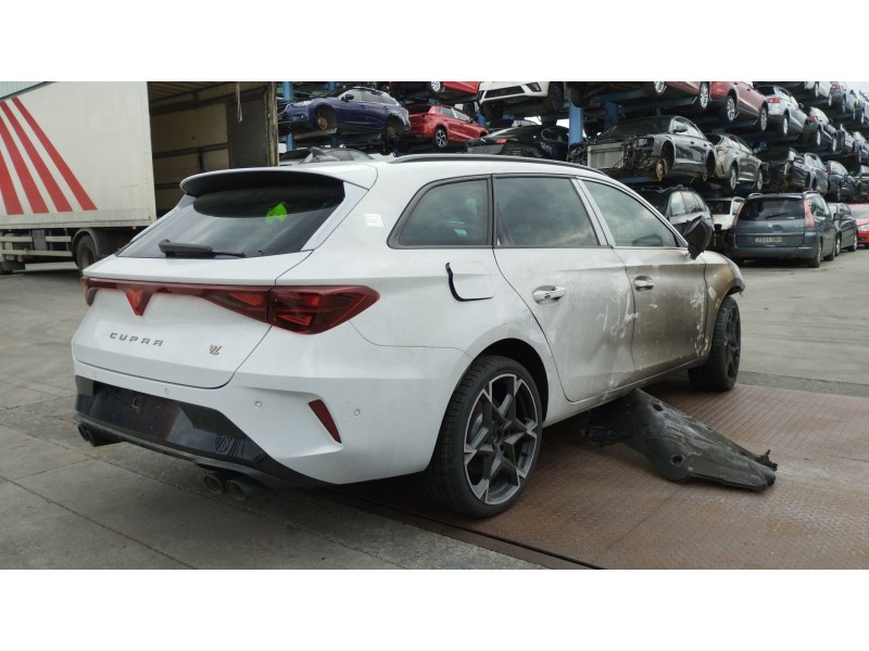 cupra leon (kl1) del año 2025