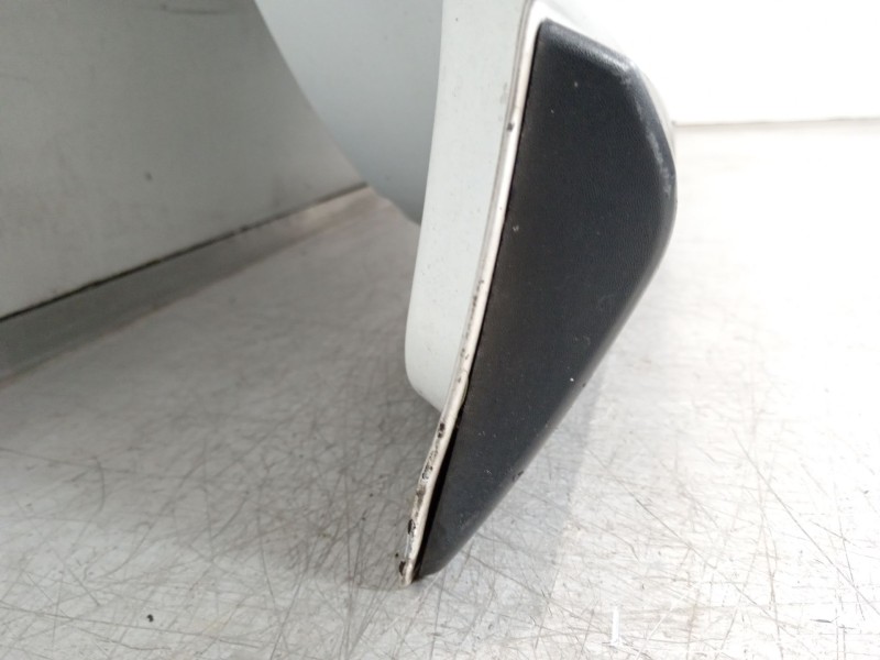 Recambio de puerta delantera derecha para dacia lodgy comfort referencia OEM IAM 801008218R  