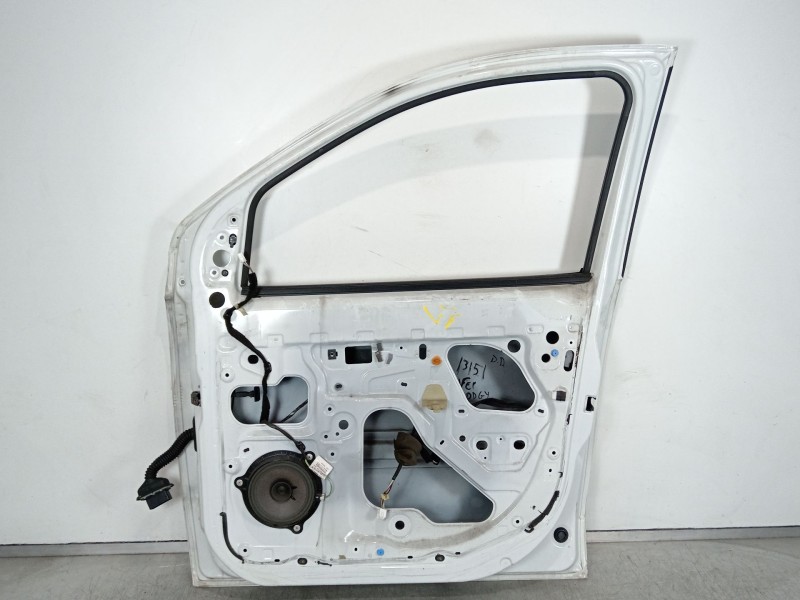 Recambio de puerta delantera derecha para dacia lodgy comfort referencia OEM IAM 801008218R  
