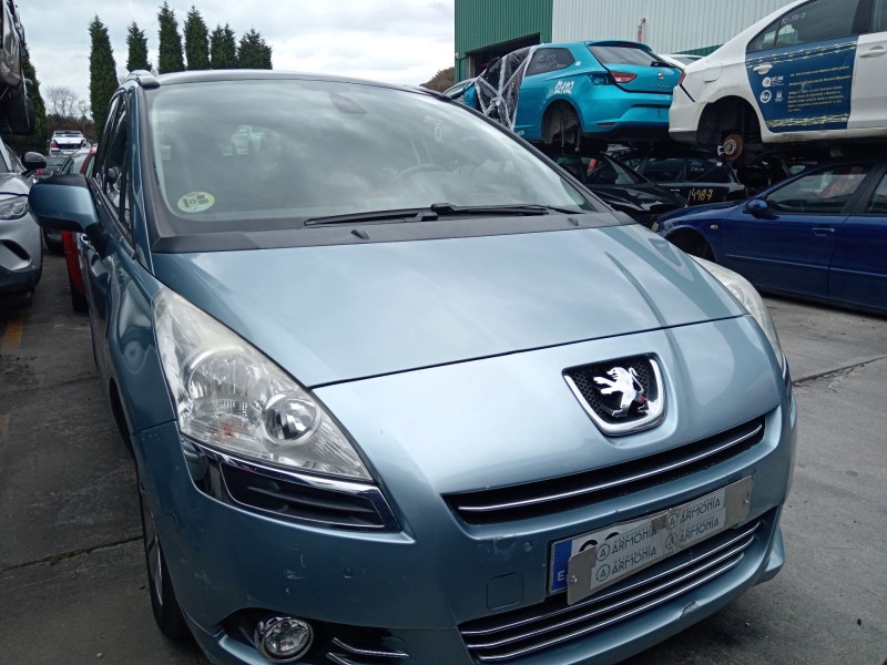 peugeot 5008 (0u_, 0e_) del año 2012