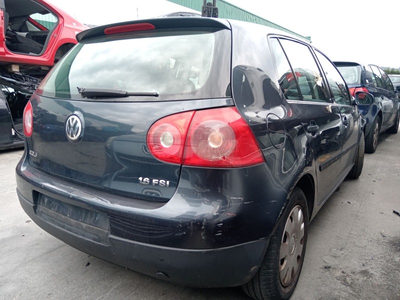 volkswagen golf v (1k1) del año 2004