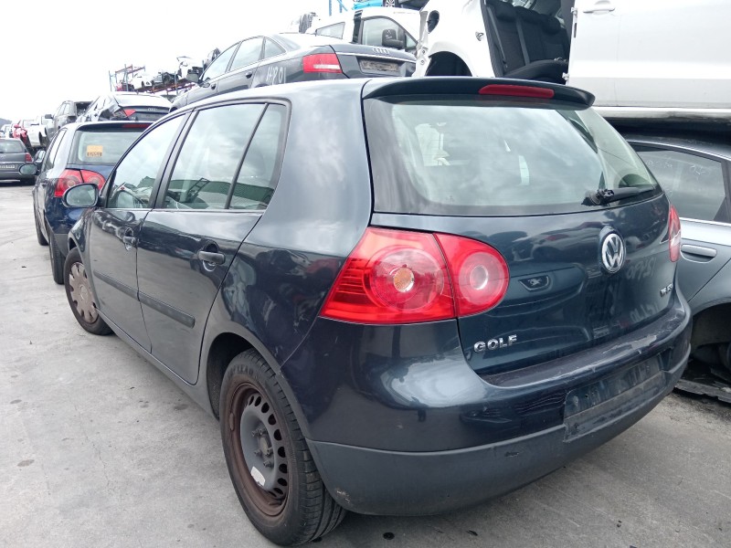 volkswagen golf v (1k1) del año 2004