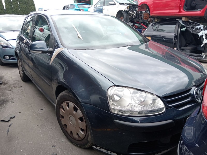 volkswagen golf v (1k1) del año 2004