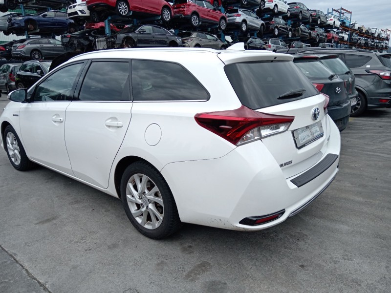 toyota auris station wagon (_e18_) del año 2017