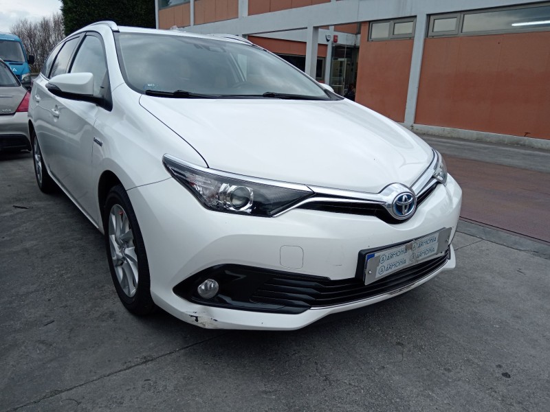 toyota auris station wagon (_e18_) del año 2017