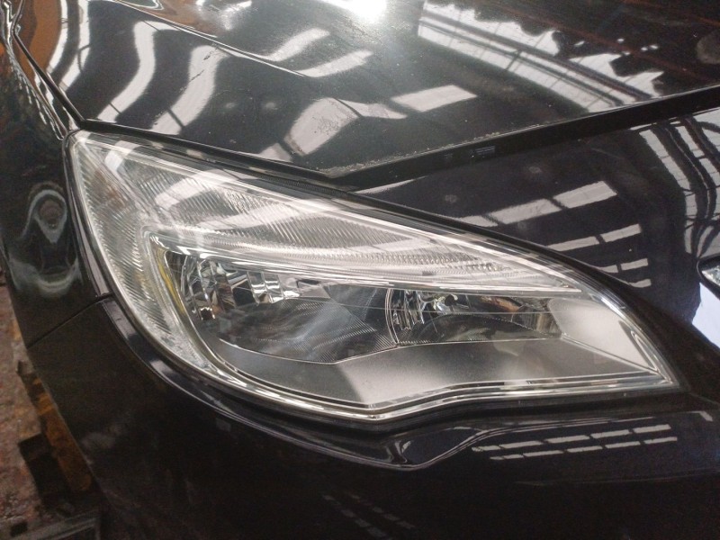 Recambio de faro derecho para opel astra j (p10) 1.7 cdti (68) referencia OEM IAM 13253647 1EG01001102 