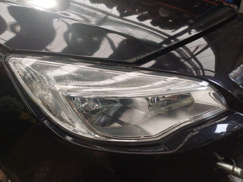 Recambio de faro derecho para opel astra j (p10) 1.7 cdti (68) referencia OEM IAM 13253647 1EG01001102 