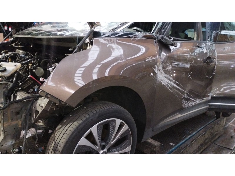 Recambio de aleta delantera izquierda para renault grand scénic iv (r9_) 1.5 dci 110 referencia OEM IAM   