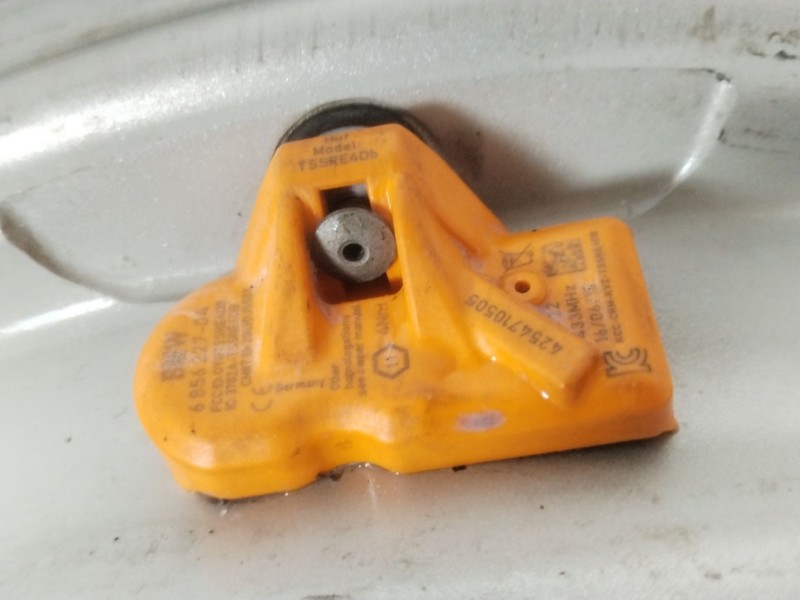 Recambio de llanta para bmw 5 touring (f11) 525 d xdrive referencia OEM IAM 6862892  