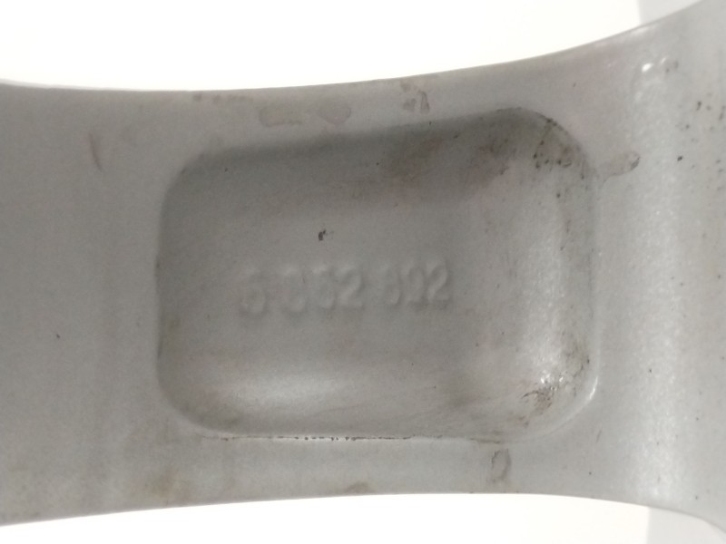 Recambio de llanta para bmw 5 touring (f11) 525 d xdrive referencia OEM IAM 6862892  