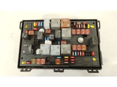 Recambio de caja reles / fusibles para opel astra j gtc 2.0 cdti (08) referencia OEM IAM 13343769 1110203AA C11000139