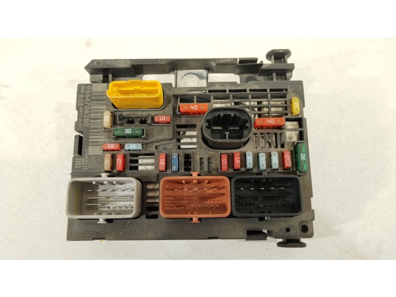 Recambio de caja reles / fusibles para peugeot 308 i (4a_, 4c_) 1.6 16v referencia OEM IAM 9664706280 BSMR0500 