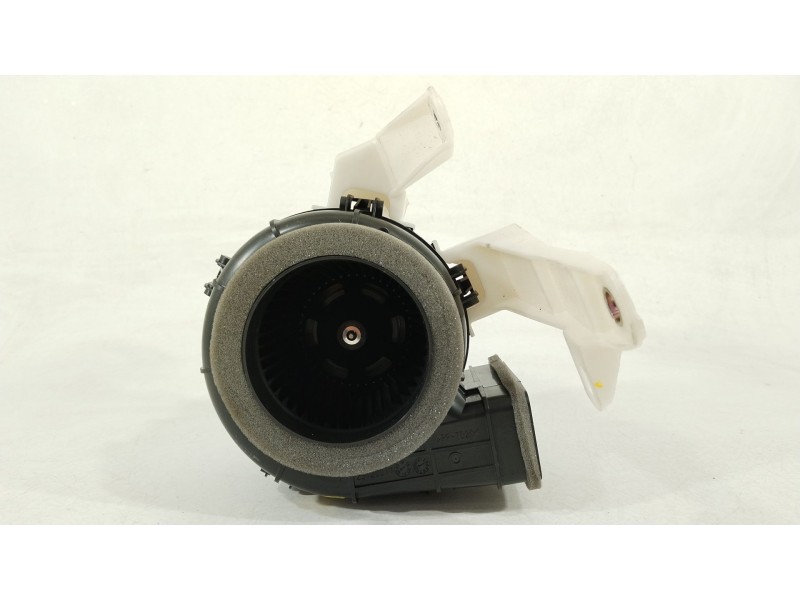 Recambio de ventilador calefaccion para toyota yaris (_p21_, _pa1_, _ph1_) 1.5 hybrid (mxph11) referencia OEM IAM G9230K0021  