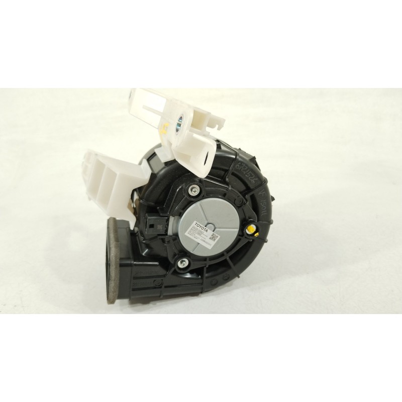 Recambio de ventilador calefaccion para toyota yaris (_p21_, _pa1_, _ph1_) 1.5 hybrid (mxph11) referencia OEM IAM G9230K0021  