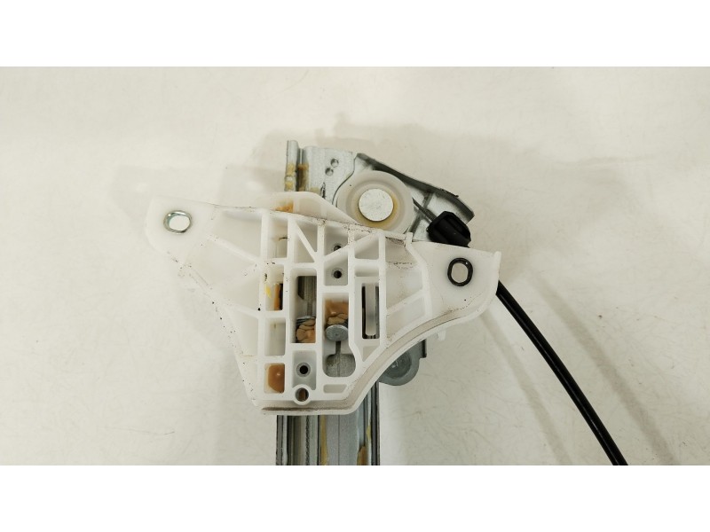 Recambio de elevalunas delantero derecho para toyota yaris (_p21_, _pa1_, _ph1_) 1.5 hybrid (mxph11) referencia OEM IAM 857100D5