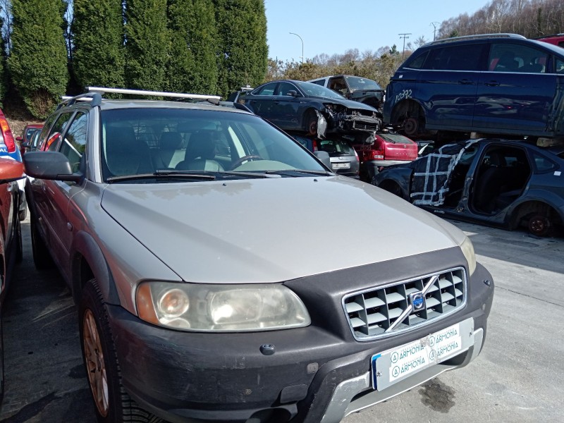 volvo xc70 i cross country (295) del año 2004