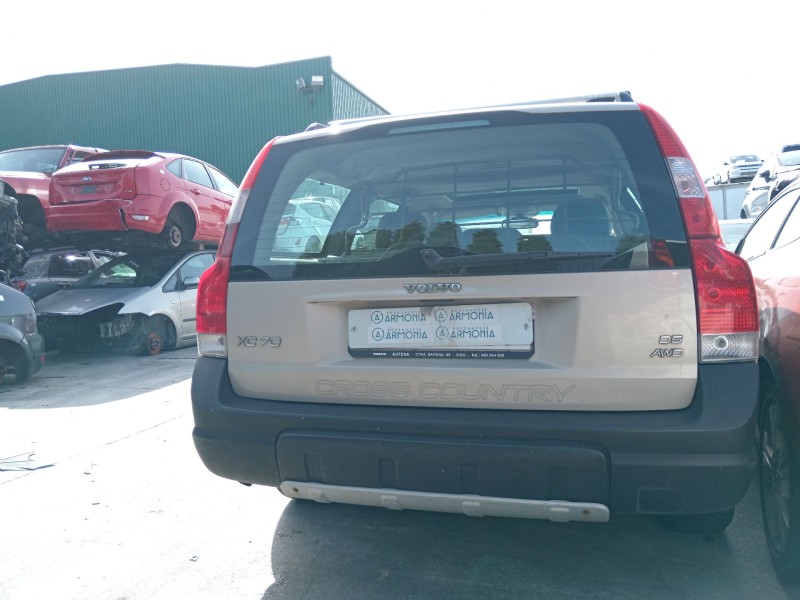 volvo xc70 i cross country (295) del año 2004