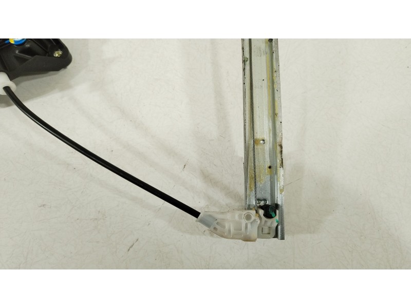 Recambio de elevalunas trasero izquierdo para toyota yaris (_p21_, _pa1_, _ph1_) 1.5 hybrid (mxph11) referencia OEM IAM 857200D5