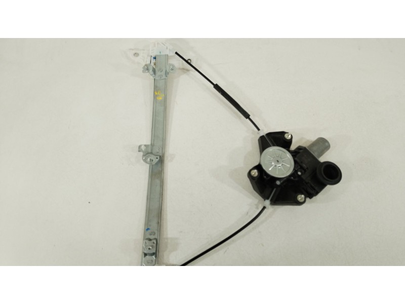 Recambio de elevalunas trasero izquierdo para toyota yaris (_p21_, _pa1_, _ph1_) 1.5 hybrid (mxph11) referencia OEM IAM 857200D5