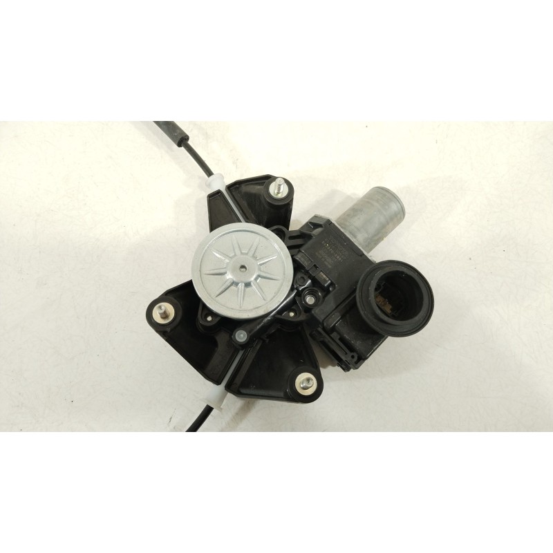 Recambio de elevalunas trasero izquierdo para toyota yaris (_p21_, _pa1_, _ph1_) 1.5 hybrid (mxph11) referencia OEM IAM 857200D5